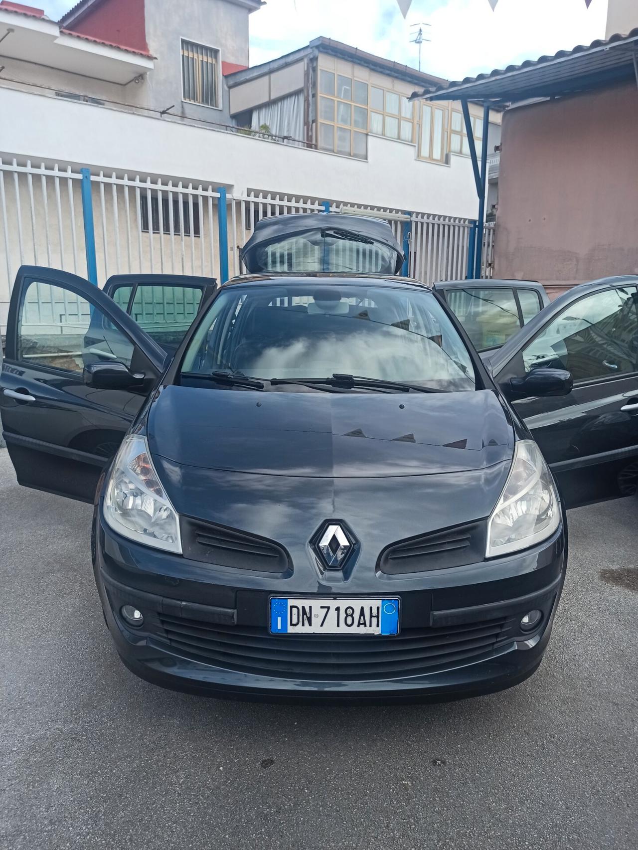 Renault Clio Storia 1.2 75 cv 5 porte Dynamique