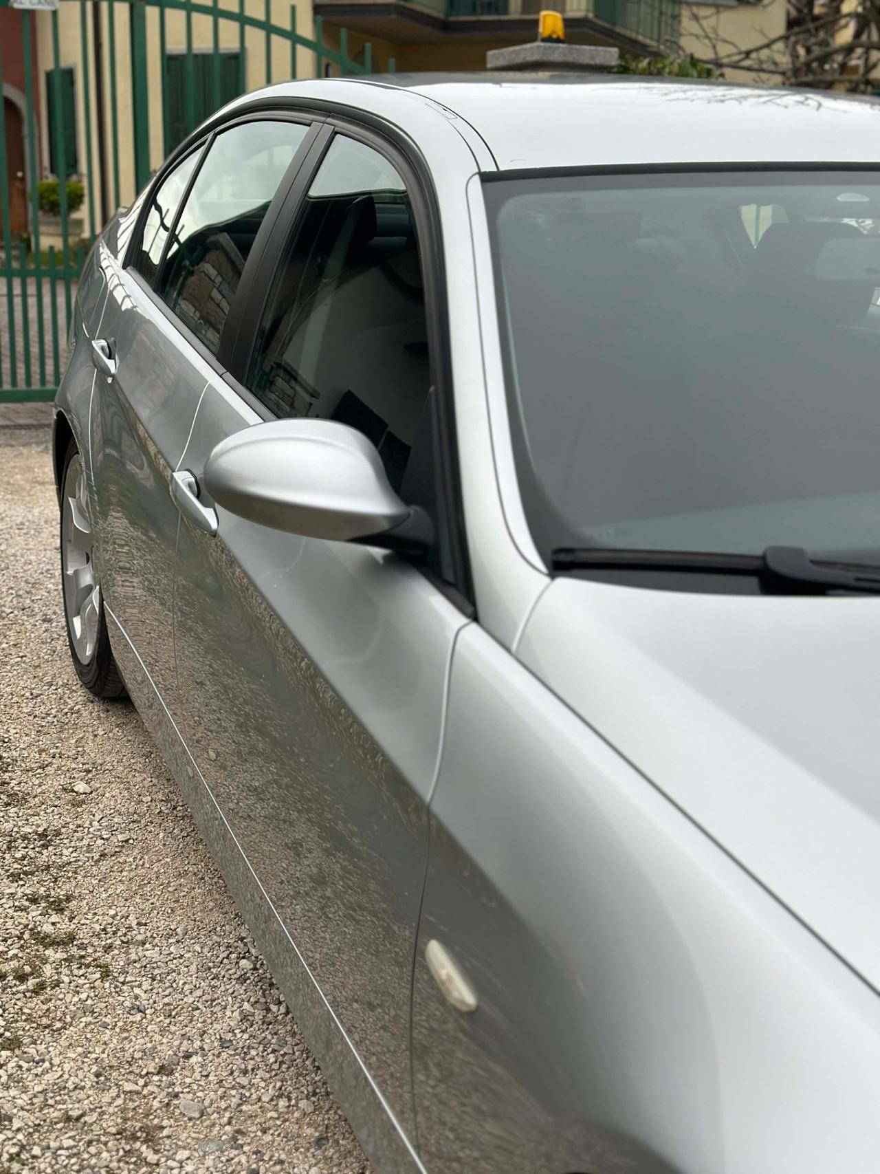 Bmw 320d FUTURA KMCERT GARANZ UNICOPR