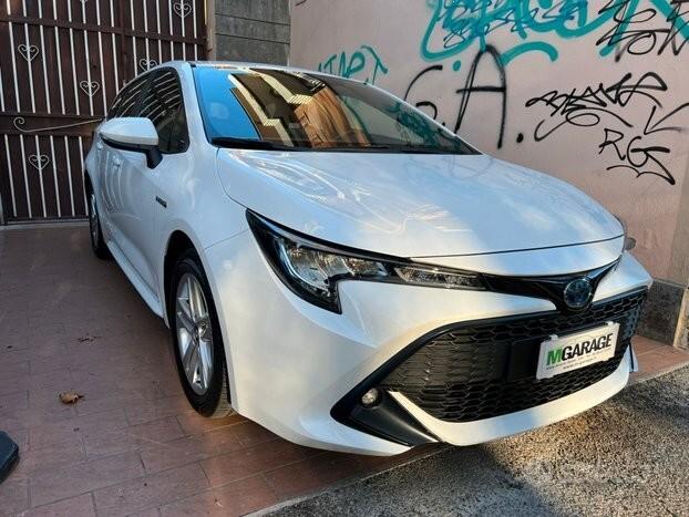 Toyota Corolla Touring Sports 1.8 Hybrid Business