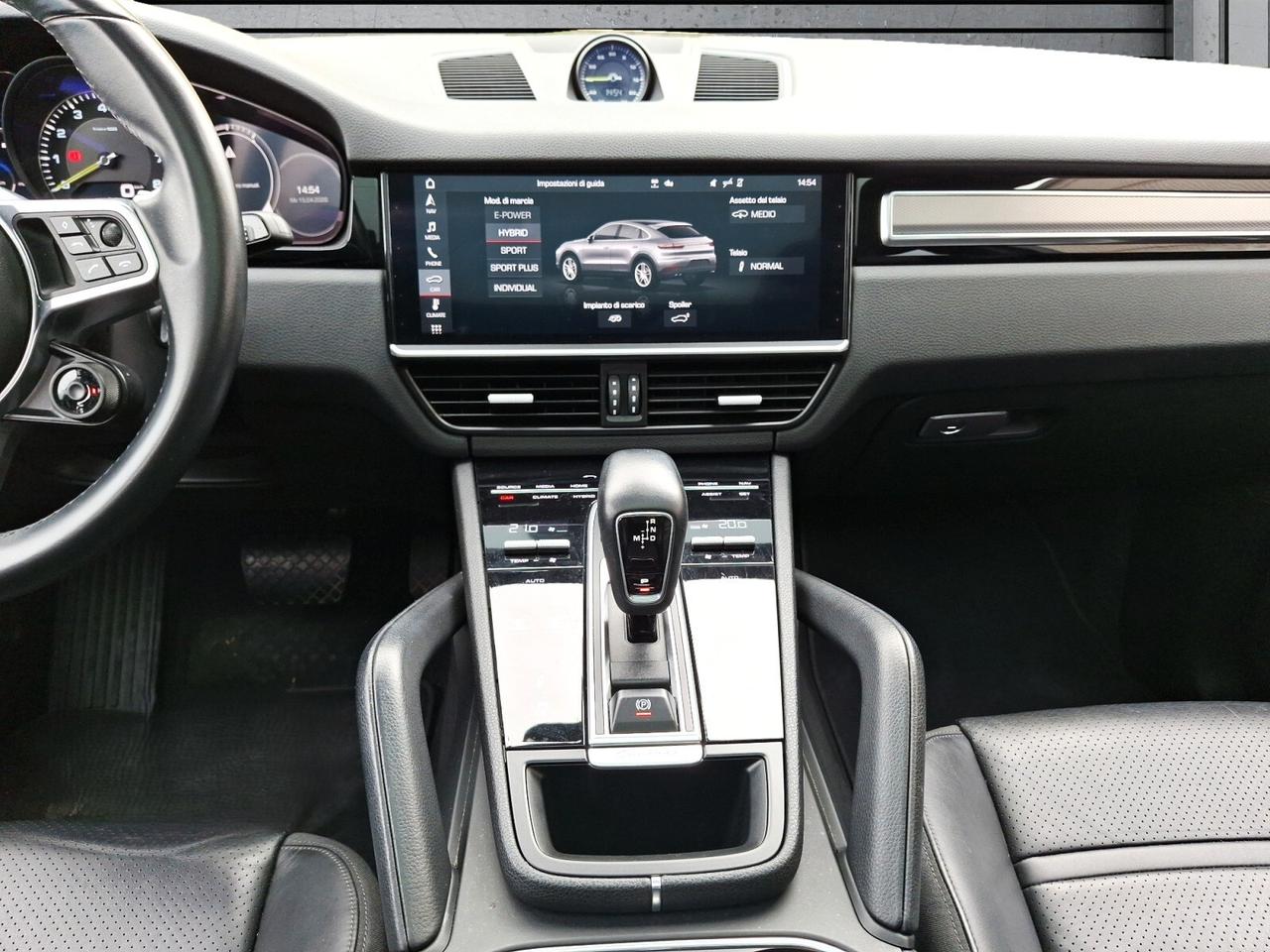 PORSCHE CAYENNE COUPE' 3.0 V6 E-Hybrid