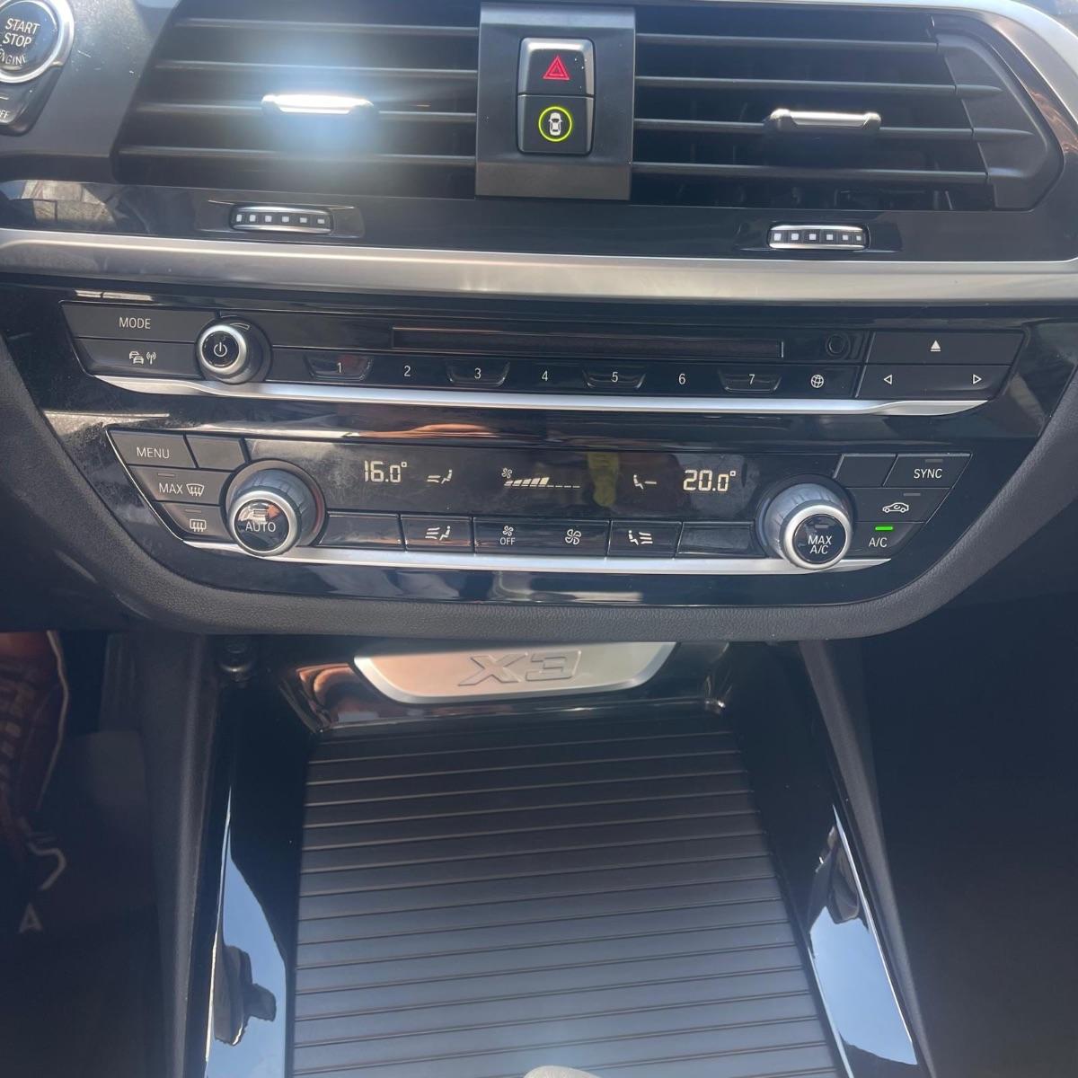 BMW - X3 xDrive20d 52.000