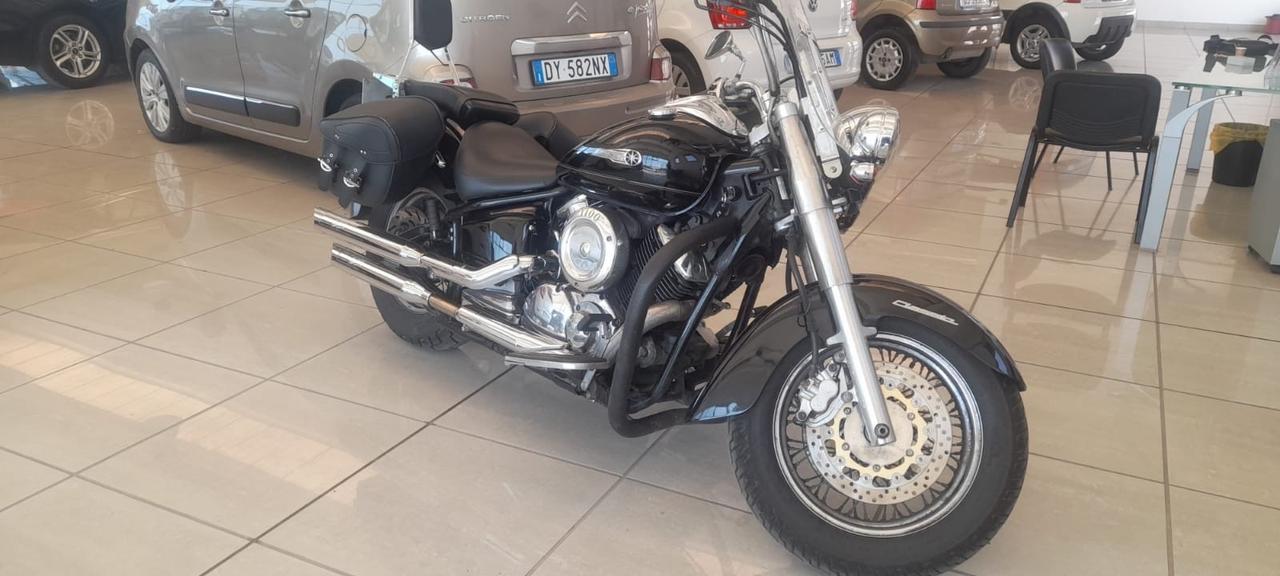 Yamaha XVS 1100 Drag Star