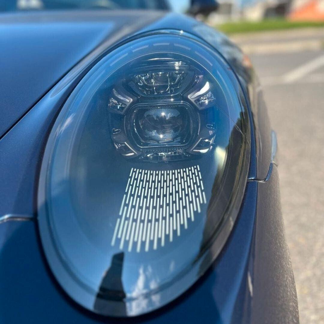 Porsche 911 3.4 Carrera 4 Coupé