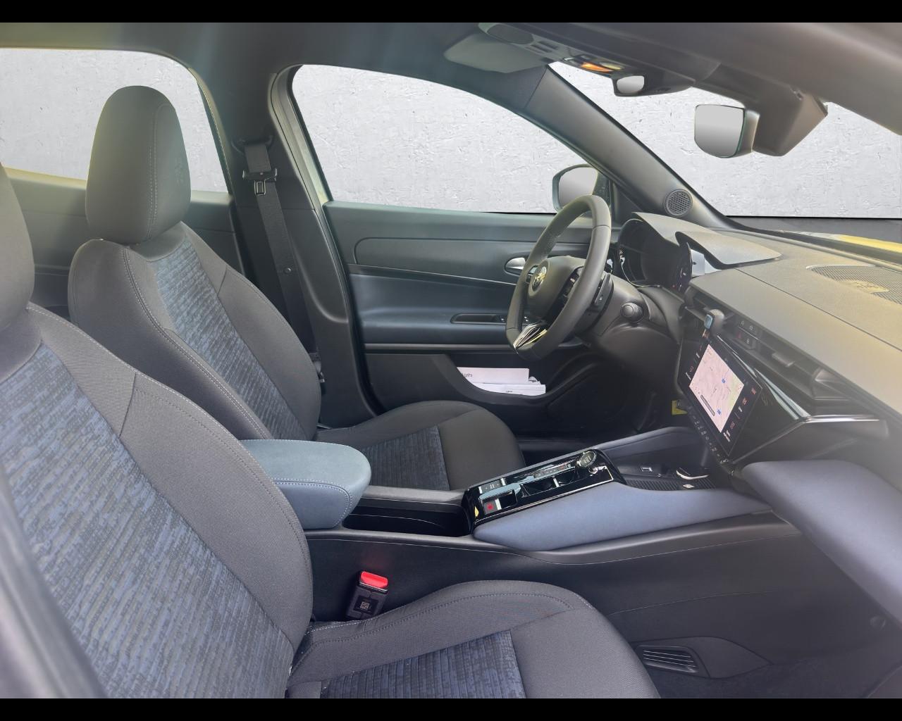 ALFA ROMEO Junior Ibrida My25 Ibrida 1.2145cv Hybrid Edct6