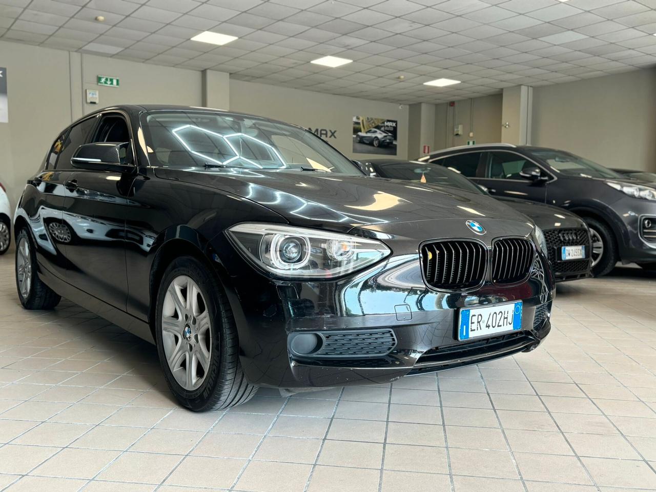 Bmw 116 116i 5p. 220 cavalli