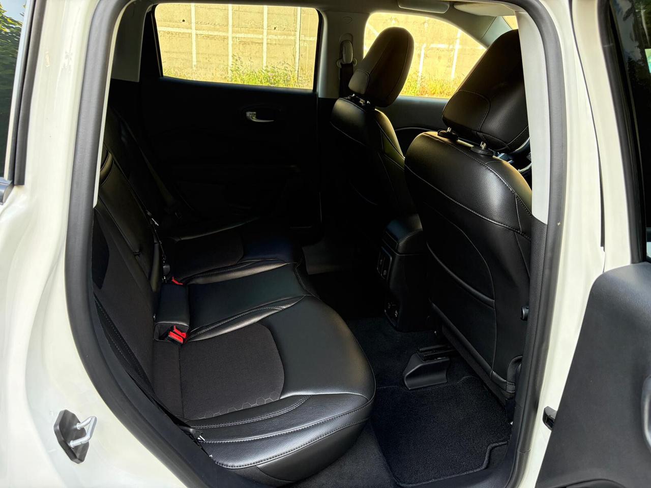 Jeep Compass 2.0 Multijet II 140CV aut. 4WD Night Eagle
