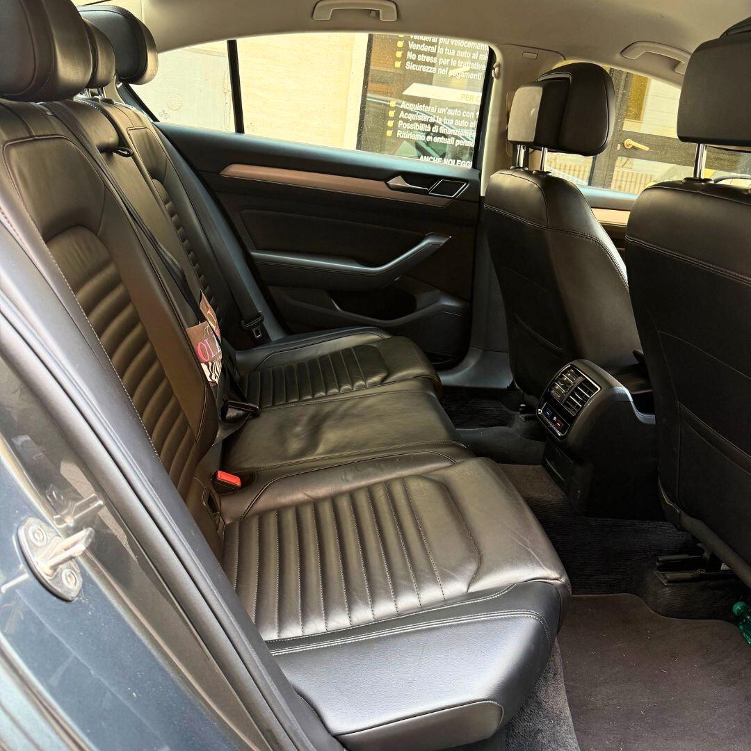 Volkswagen Passat 2.0 TDI Business BlueMotion Technology