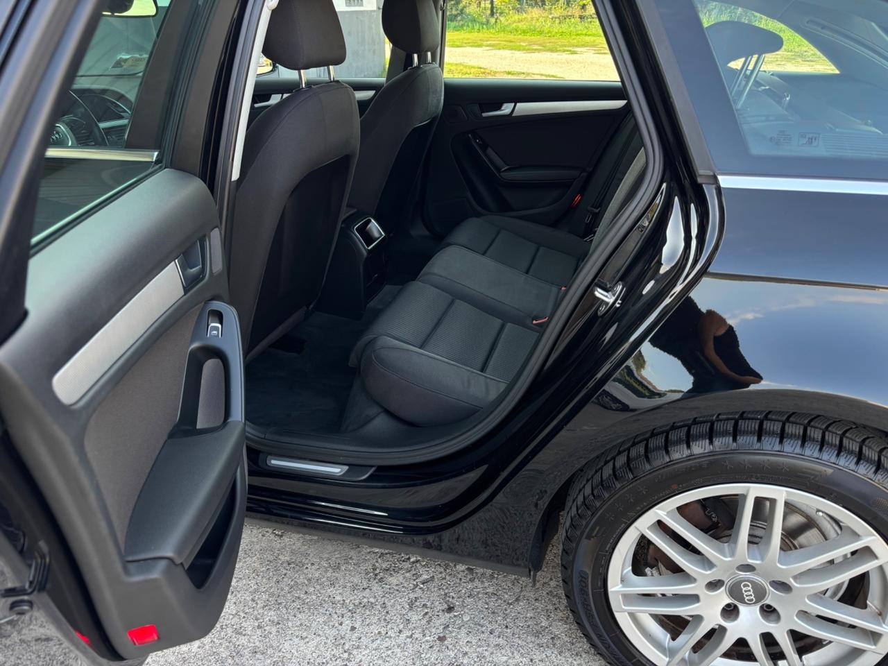 Audi A4 Avant 2.0 TDI 120 CV. Garanzia.Neopatentati