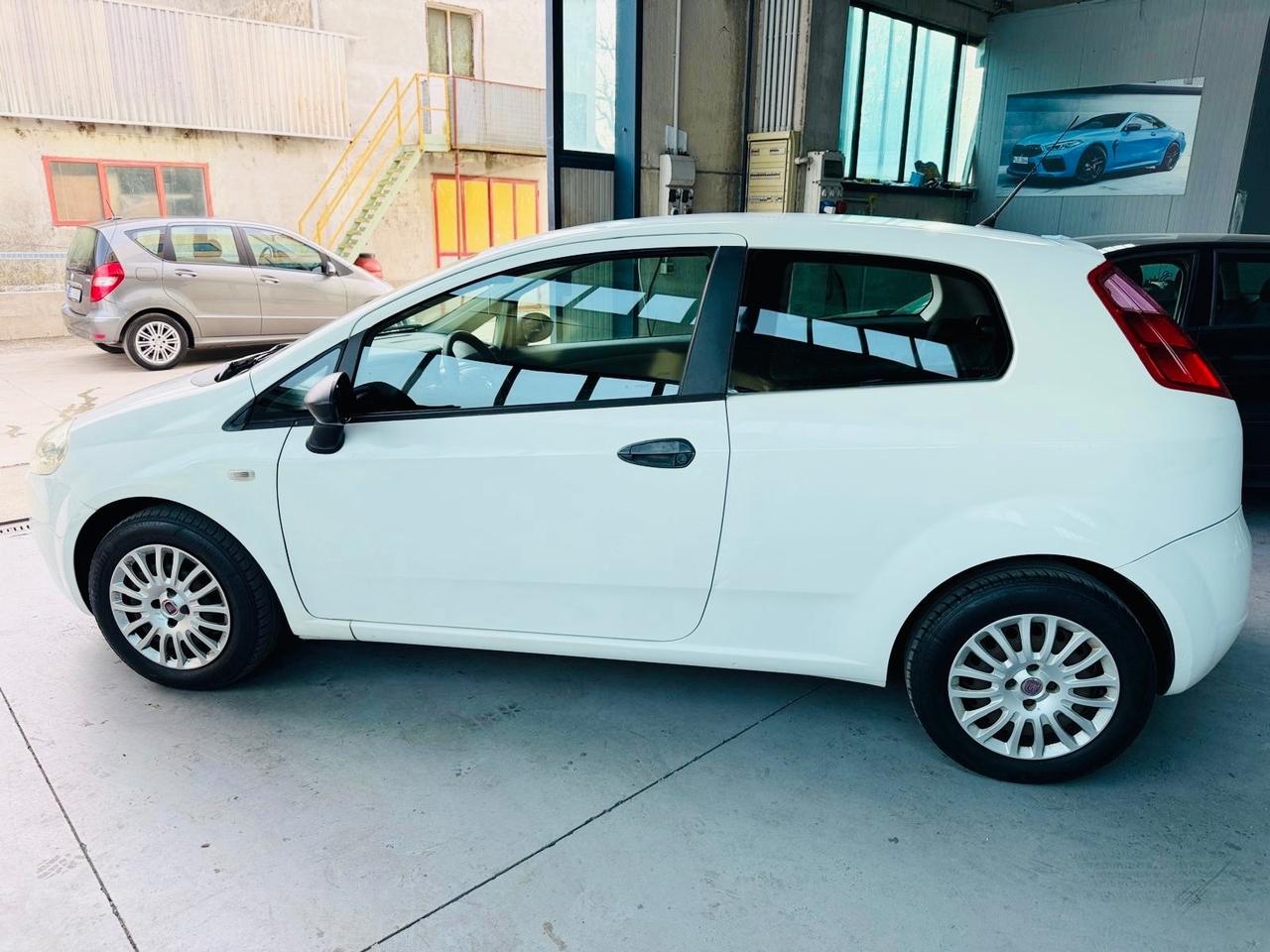 Fiat Grande Punto 1.3 MJT 75 CV 3 porte Actual