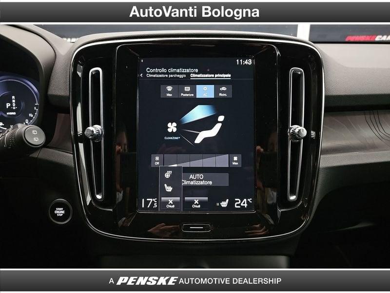 Volvo XC40 XC40 T4 Recharge Plug-in Hybrid automatico Ultimate Dark