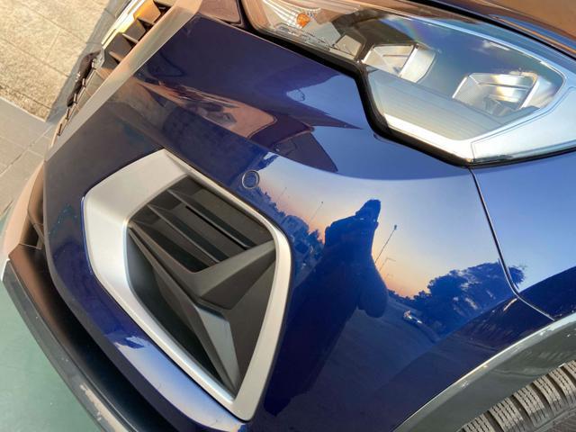 AUDI Q3 35 2.0 TDI S tronic Business Advanced COCKPIT