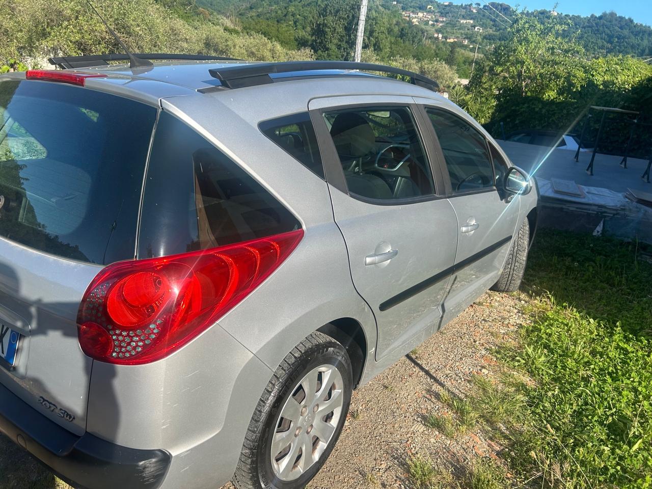 Peugeot 207 1.4 8V 75CV SW ONE Line