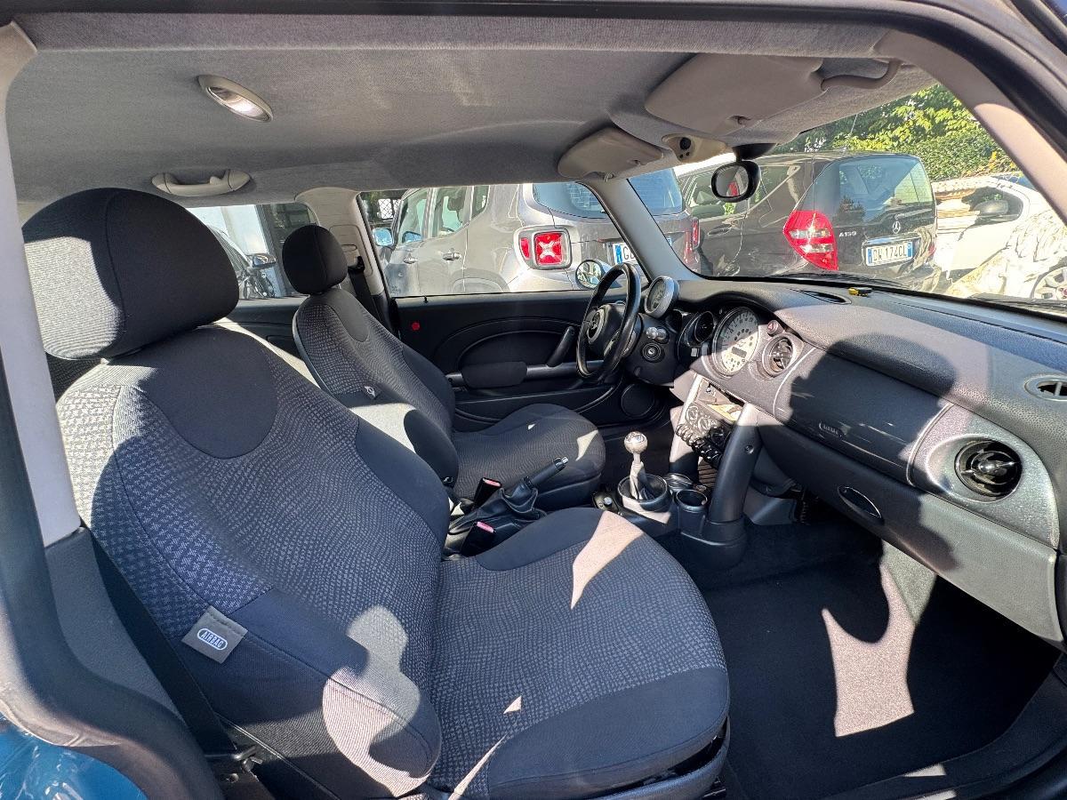 MINI Mini 1.6 16V Cooper