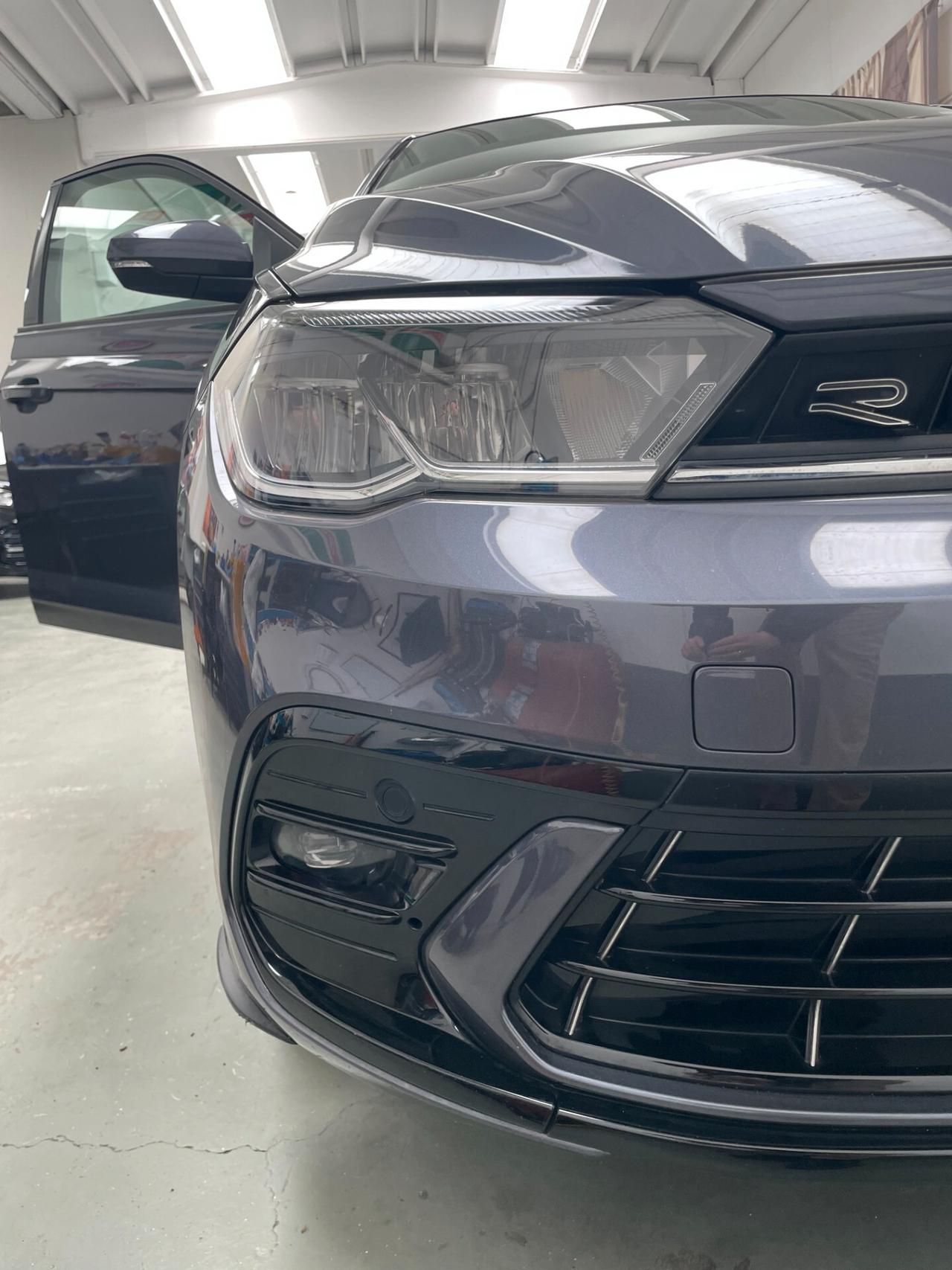 Volkswagen Polo 1.0 TSI 95CV DSG R-Line
