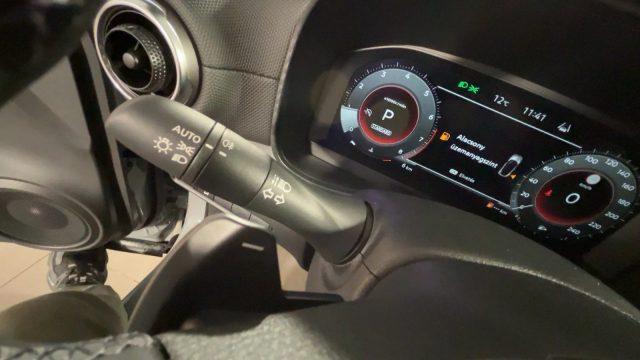 NISSAN Juke 1.0 DIG-T 114 CV DCT N-Connecta