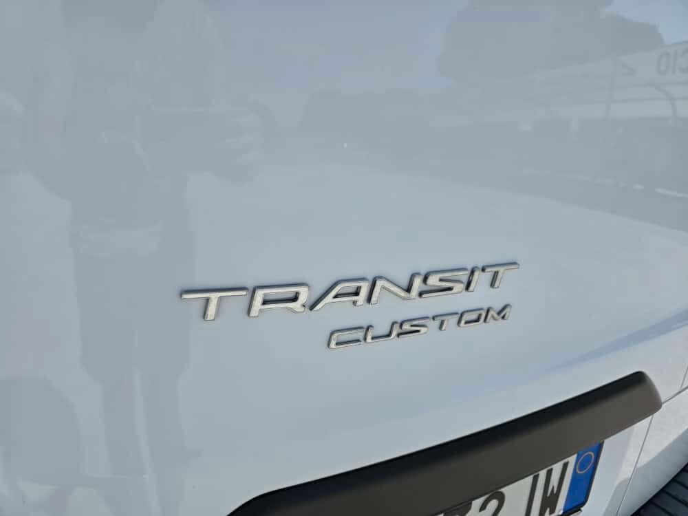 Ford Transit Custom 340 2.0 EcoBlue Hybrid 130 PC Furgone Trend