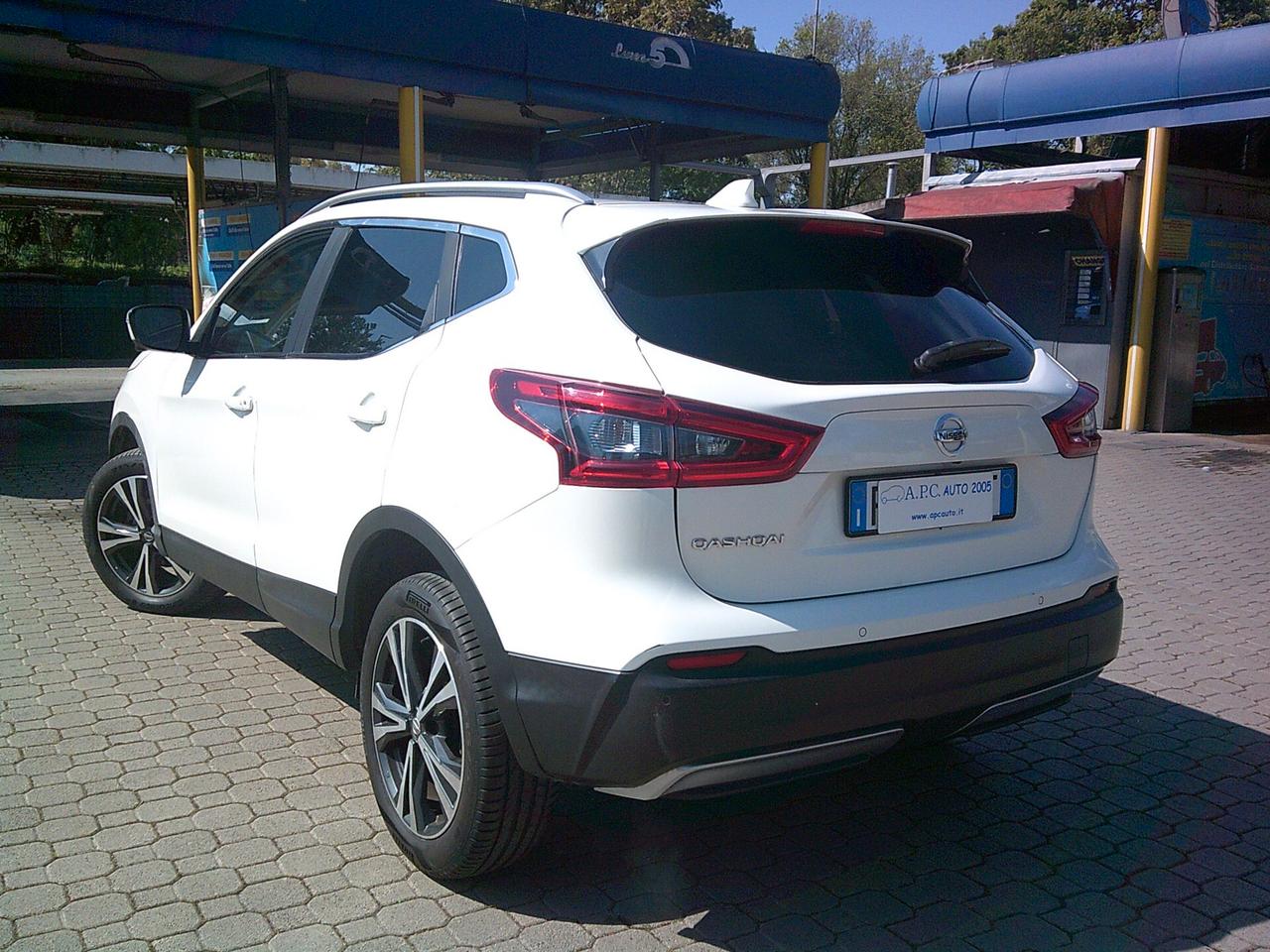 Nissan Qashqai 1.2 DIG-T N-Connecta*Apple Car Play*Tetto Panoramico*