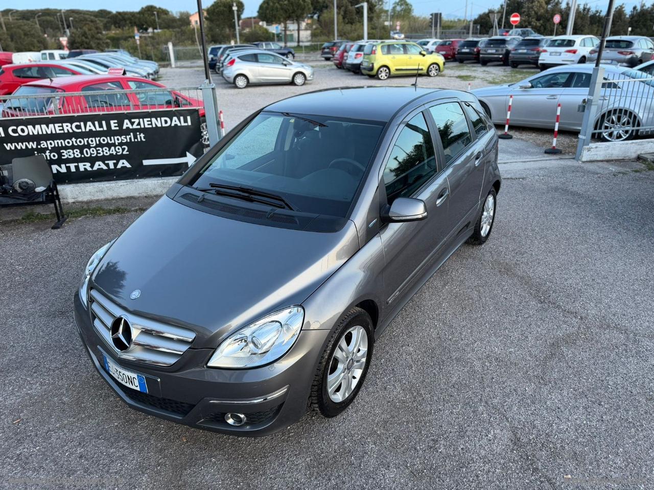 MERCEDES-BENZ B 180 BlueEFFICIENCY Executive