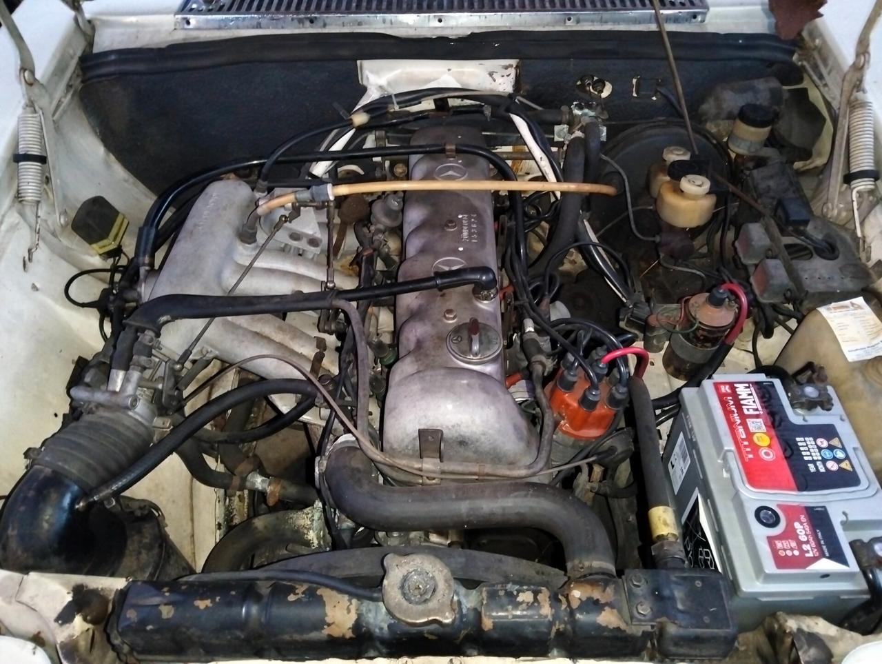 Mercedes-benz 250 CE