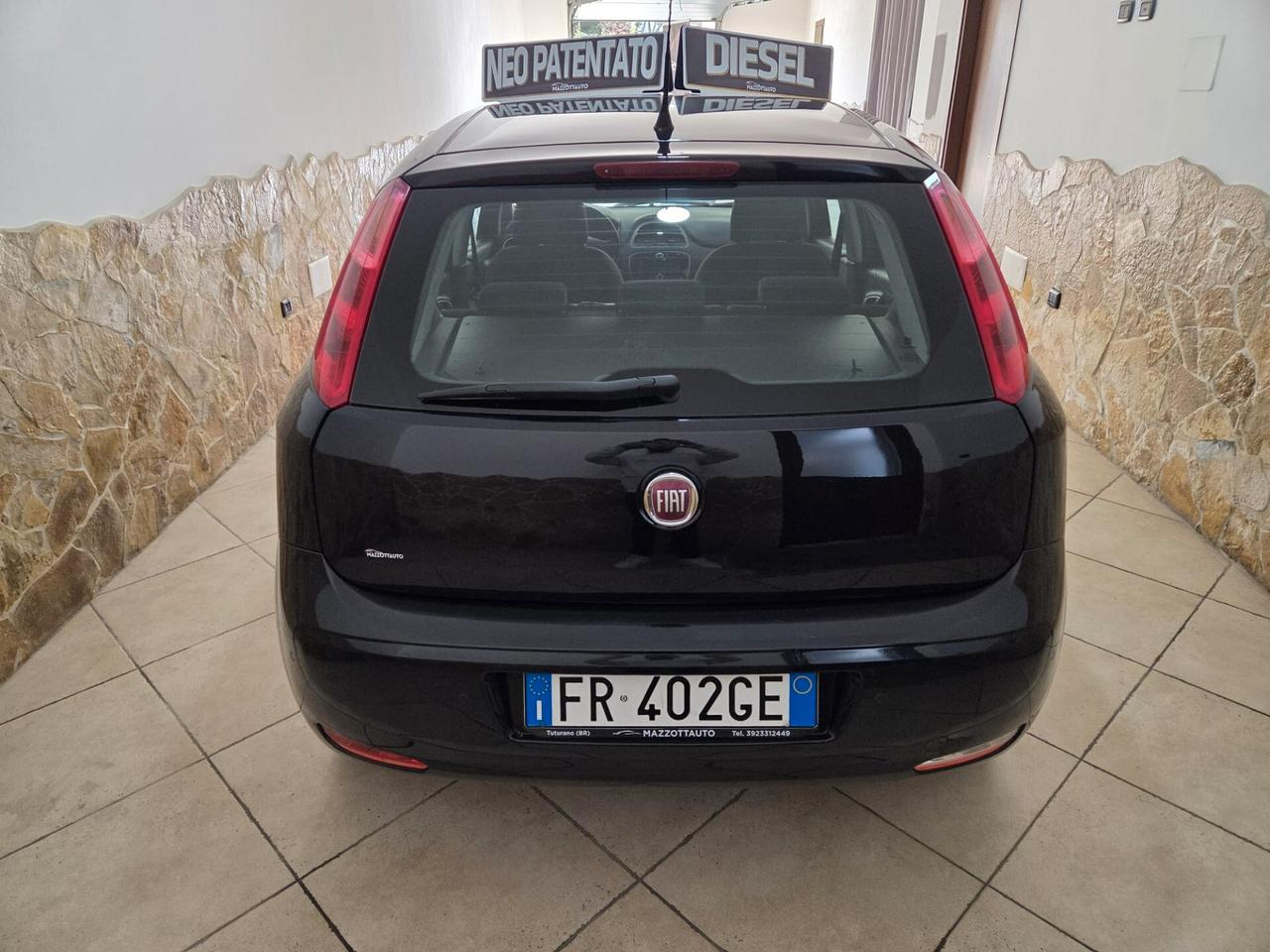 Fiat Punto 1.3 MJT II S&S 95 CV 5 porte Street