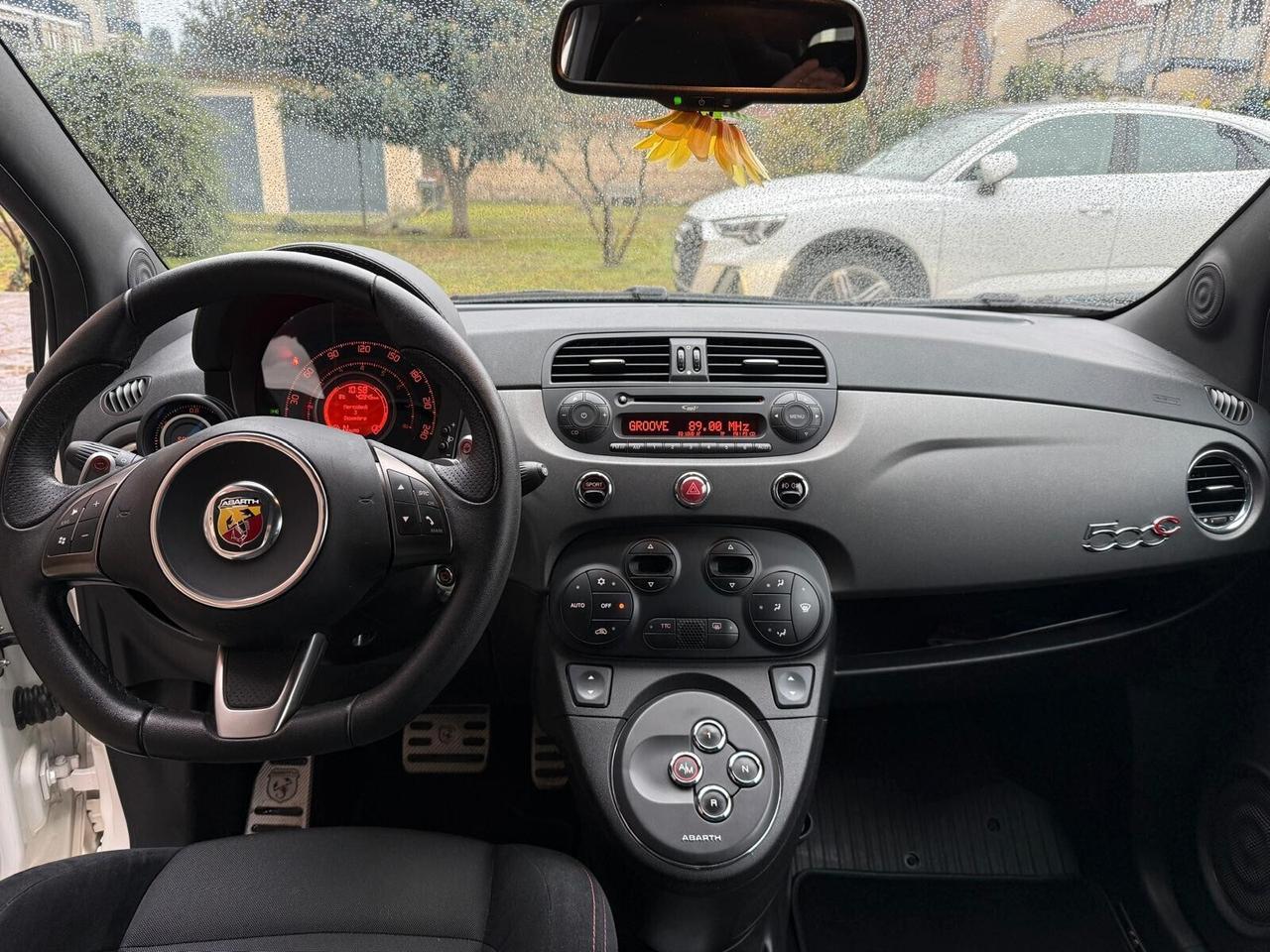 Abarth 595 C 1.4 Turbo T-Jet 160 CV MTA Competizione