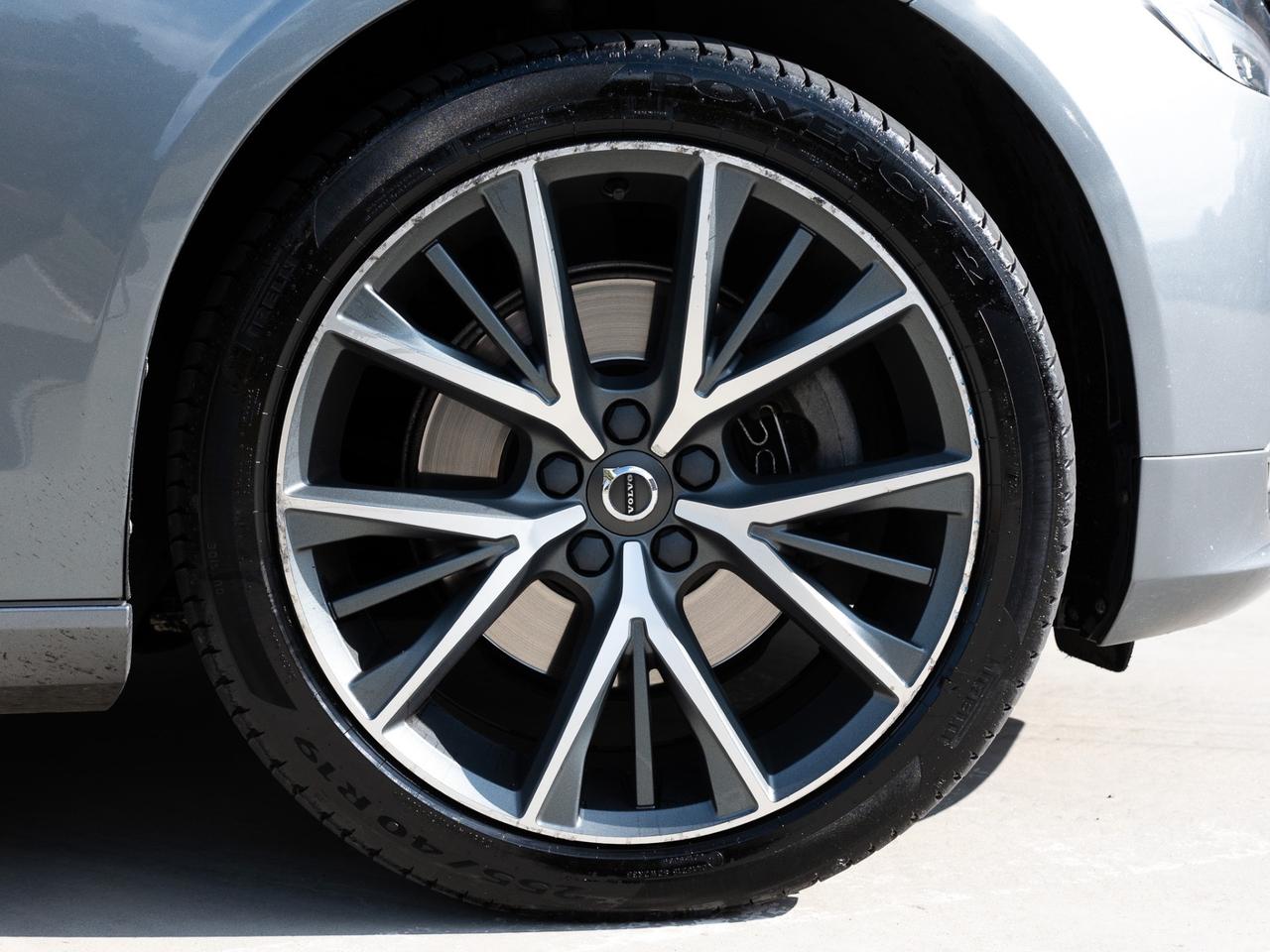 Volvo V90 D4 AWD Geartronic Inscription
