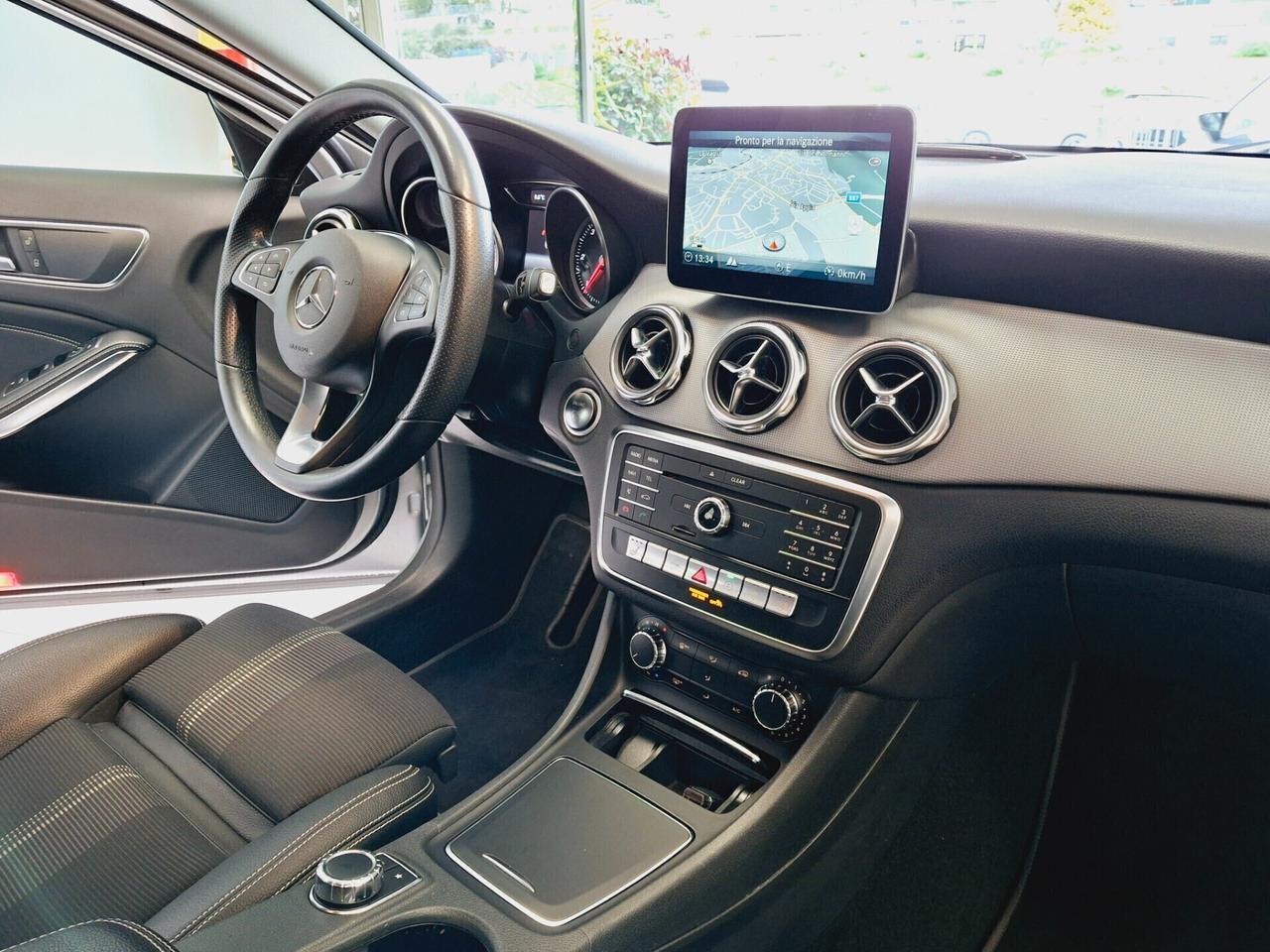 Mercedes-benz GLA 200 GLA 200 d Automatic Sport