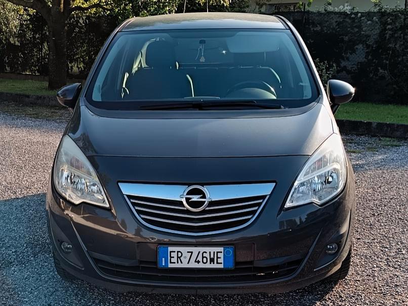 Opel Meriva 1.4t Cosmo Gpl-tech