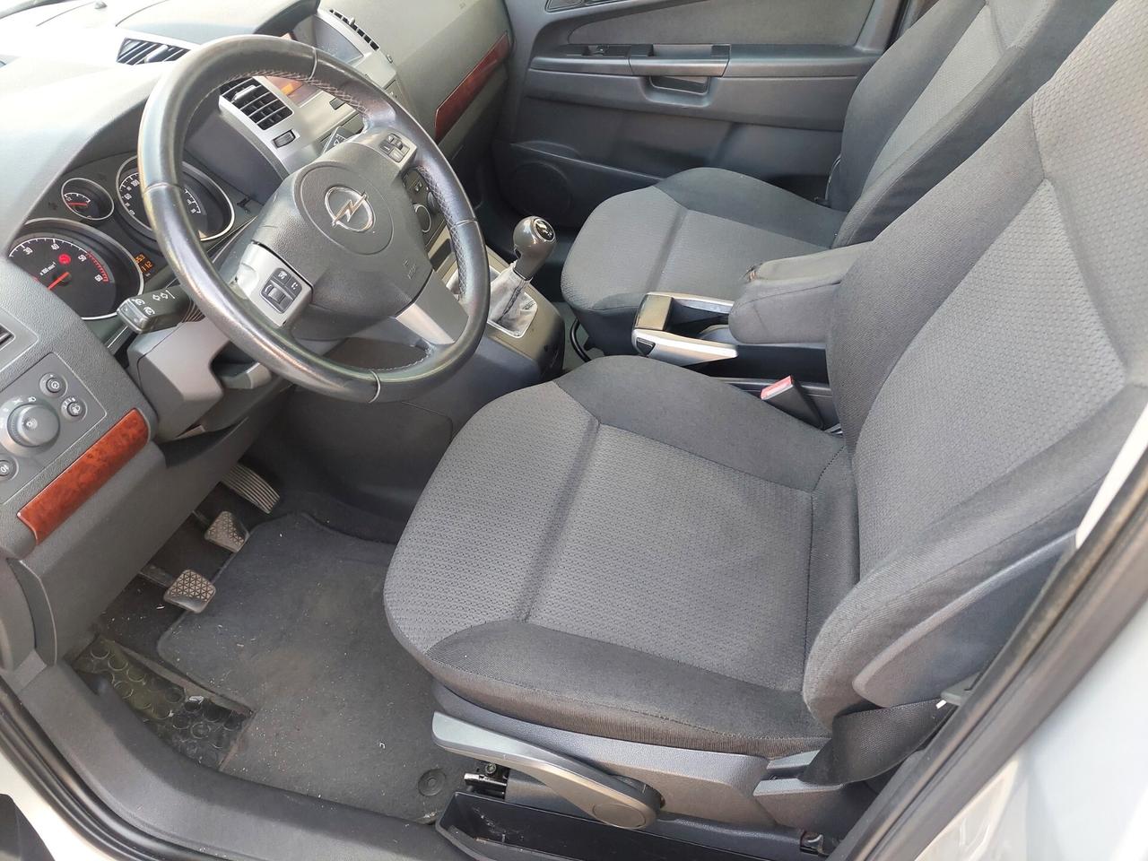 Opel Zafira 1.9 CDTI 120CV Enjoy