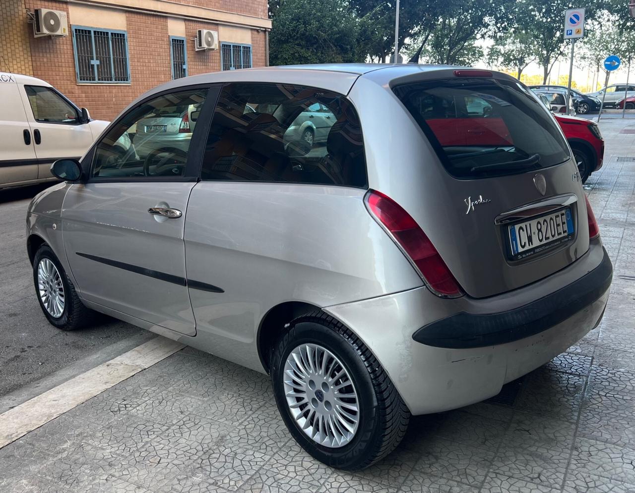 Lancia Ypsilon 1.3 Multijet 16V Oro
