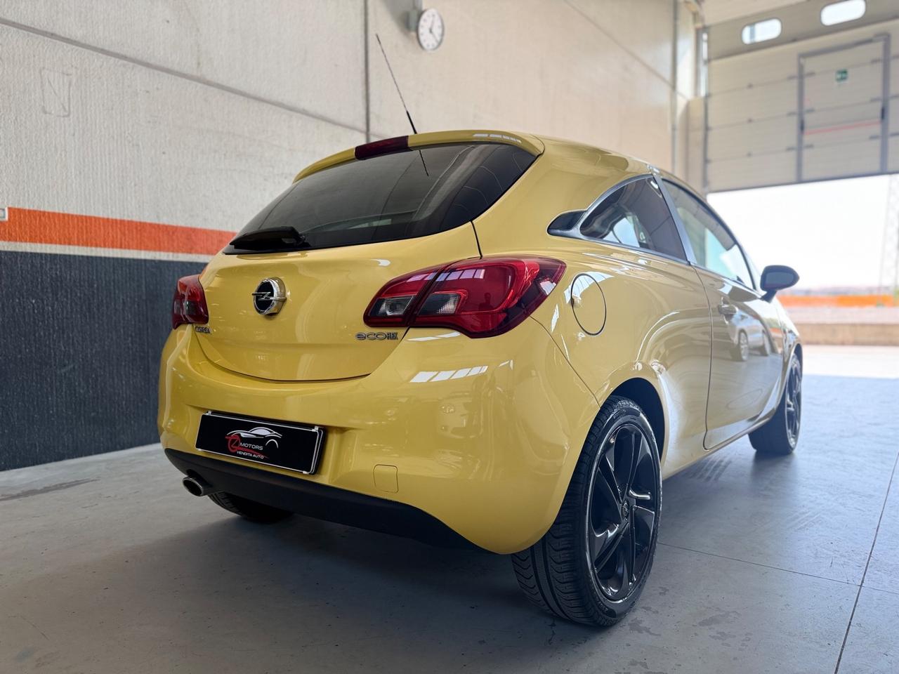 Opel Corsa 1.3 CDTI ecoFLEX Start&Stop Coupé b-Color