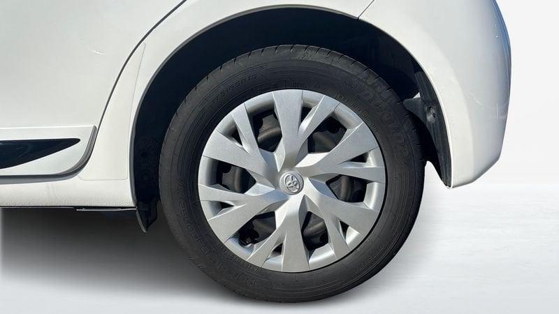 Toyota Yaris III 2017 5 Porte 1.0 VVT-i Active my18