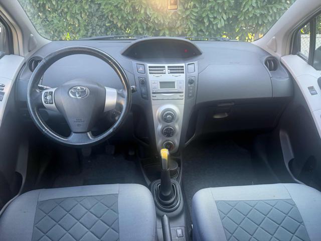 TOYOTA Yaris 108km 1.3 5p Sol senza nessun lavoro da fare