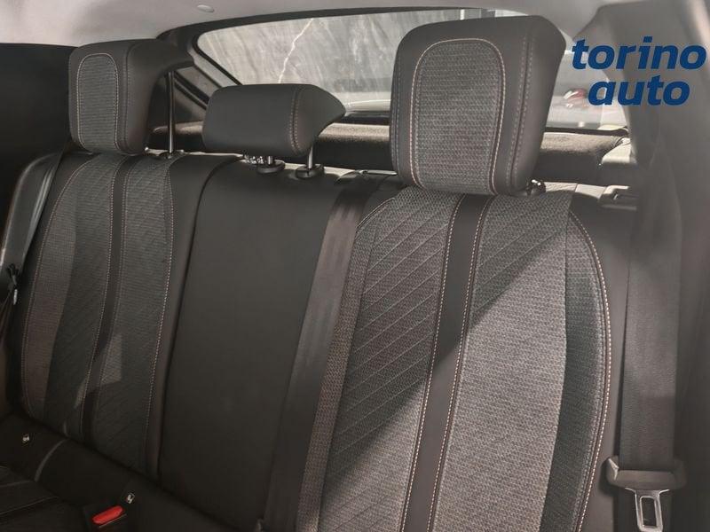 Peugeot 208 Allure PureTech 100 S/S