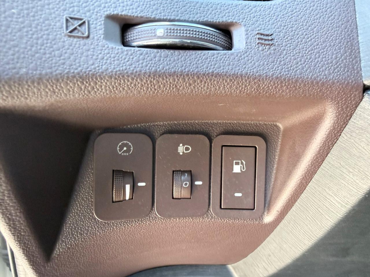 Mahindra XUV500 2.2 16V FWD W8