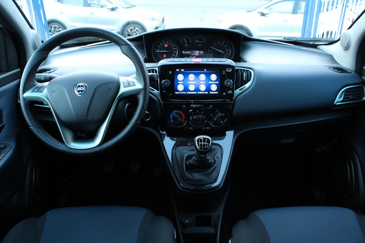 Lancia Ypsilon 1.0 FireFly 5 porte S&S Hybrid Gold Plus