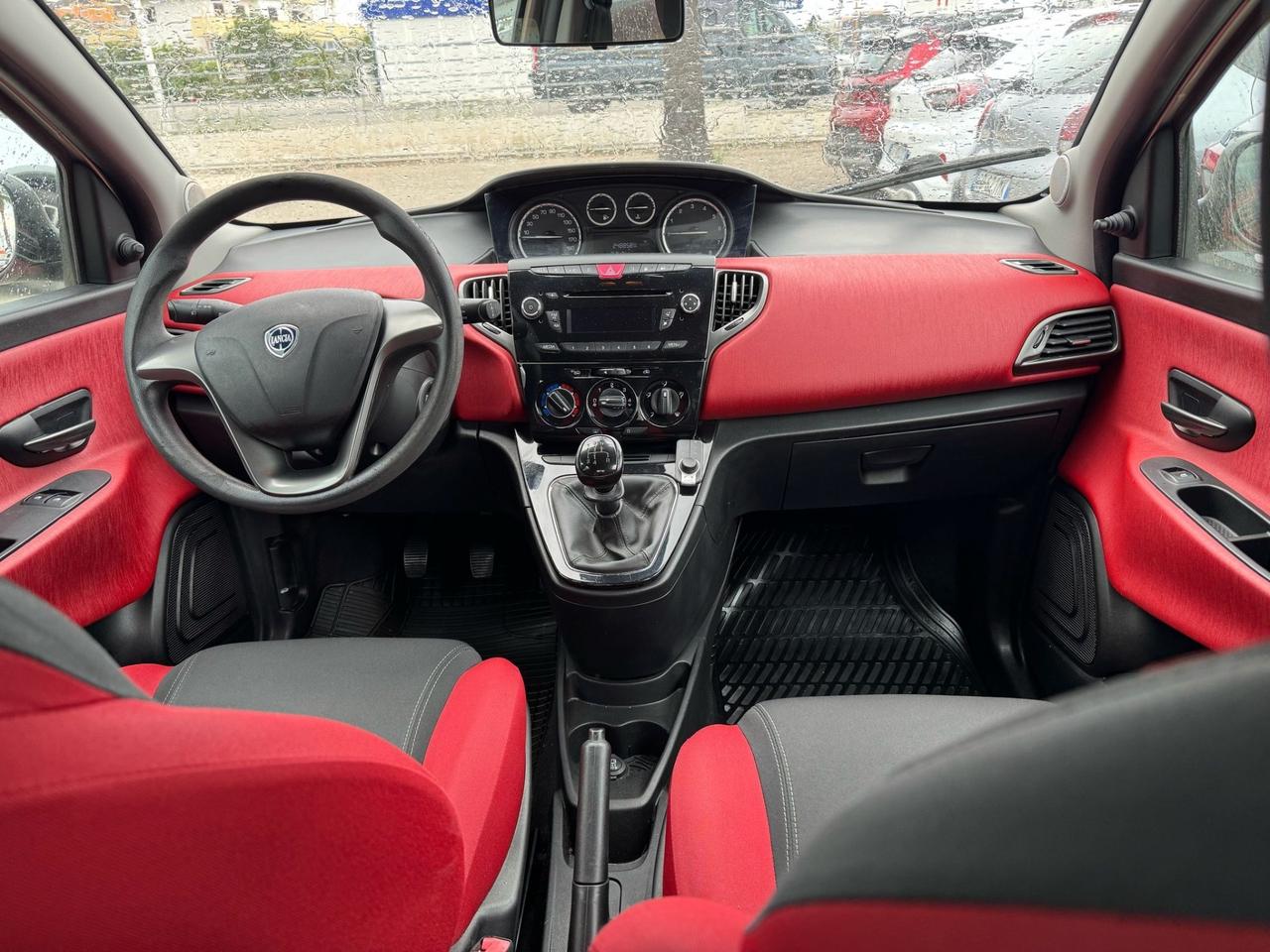 Lancia Ypsilon 1.2 69 CV 5 porte GPL Ecochic Gold