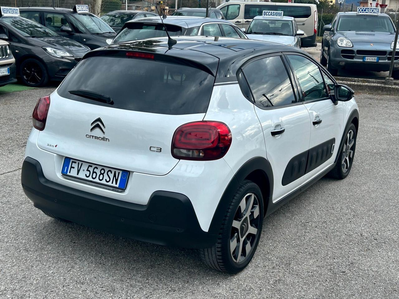 " UNA CHICCA " Citroen C3 PureTech EAT6 ELLE s