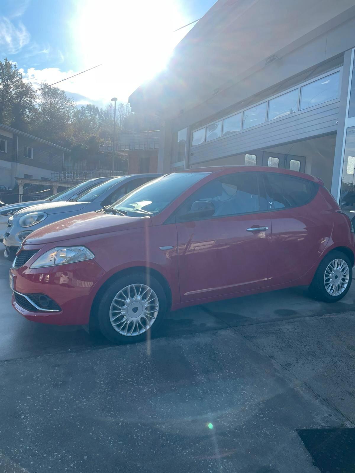 Lancia Ypsilon 1.3 MJT 16V 95 CV 5 porte S&S Elefantino