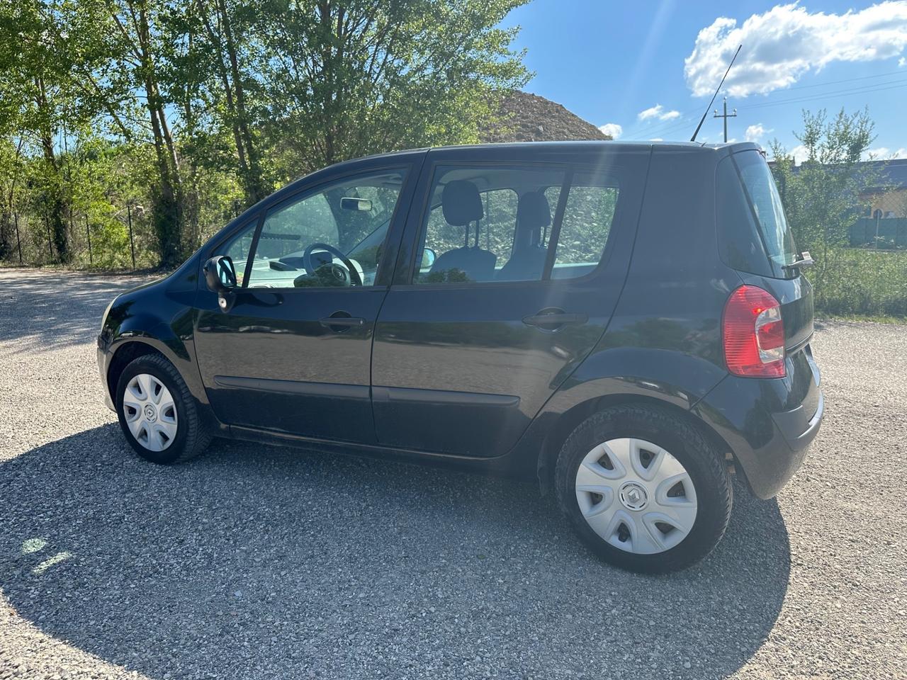 Renault Modus Grand 1.5 dCi 70CV Expression