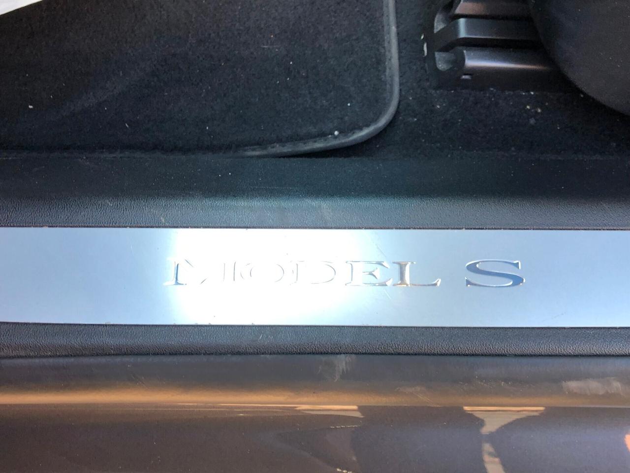 Tesla Model S 100kWh Performance Dual Motor AWD