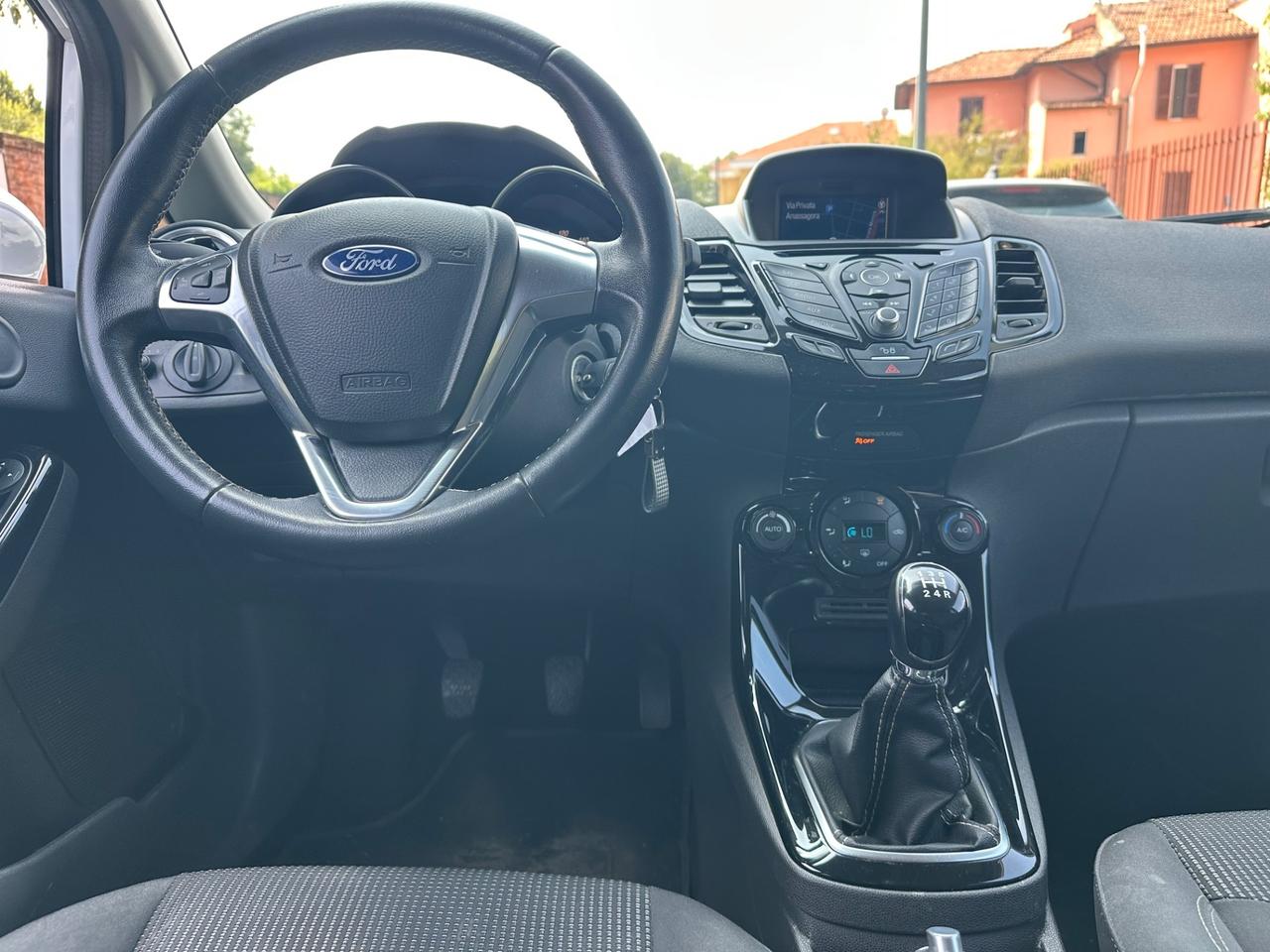Ford Fiesta 1.4 5 porte GPL - euro 6 - ok neopatentati.