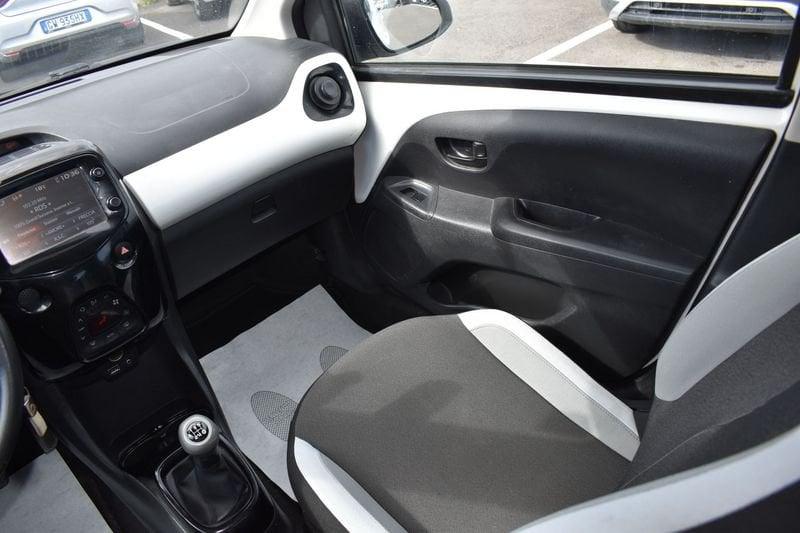 Toyota Aygo 1.0 VVT-i x-wave