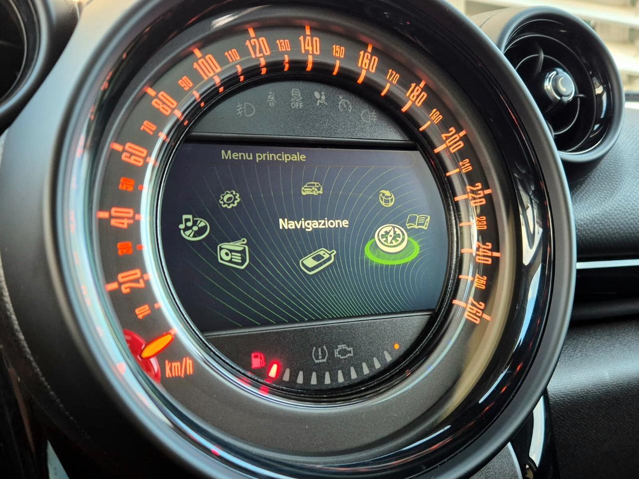 Mini Cooper D Countryman 2.0 Business Automatica