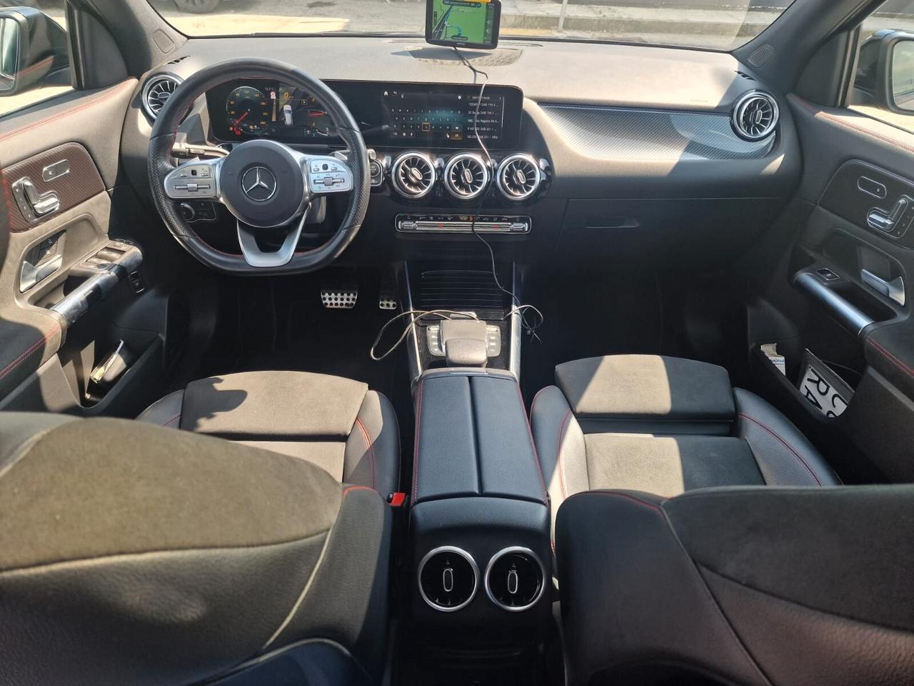 Mercedes-benz GLA 200d Automatic Premium Plus Tetto