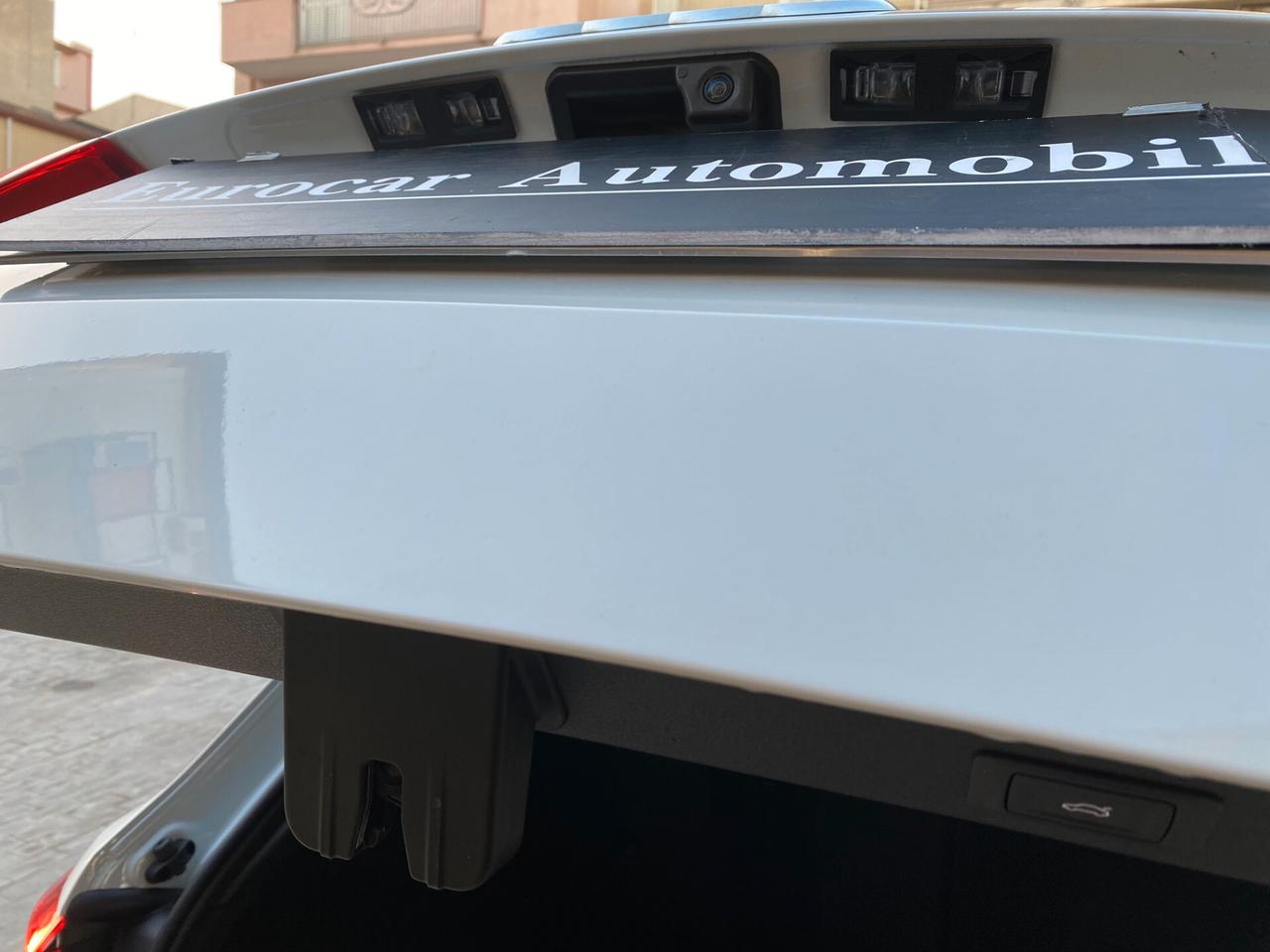 Audi Q3 35 TDI S tronic - S line