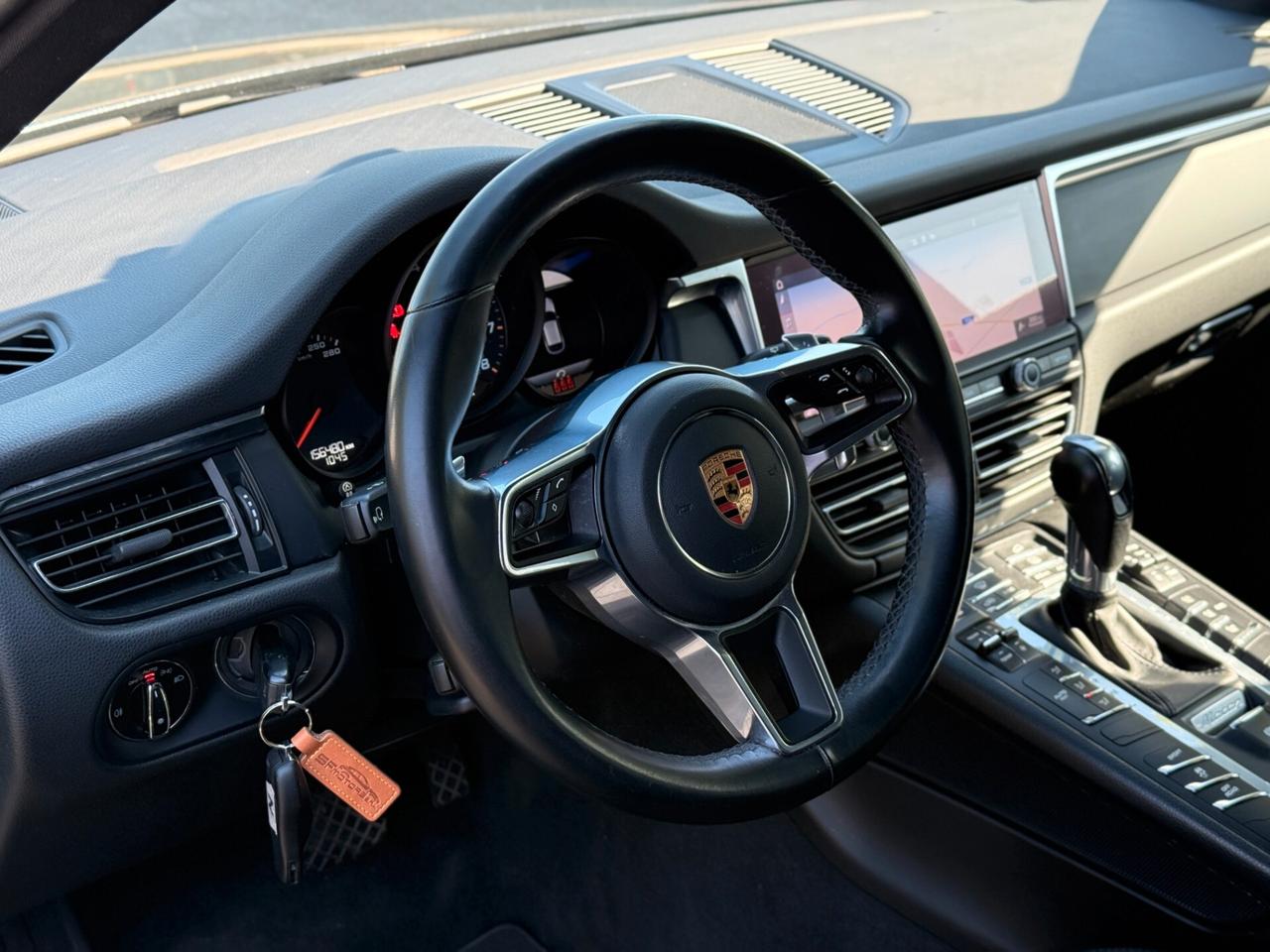 Porsche Macan 2.0 Black Edition