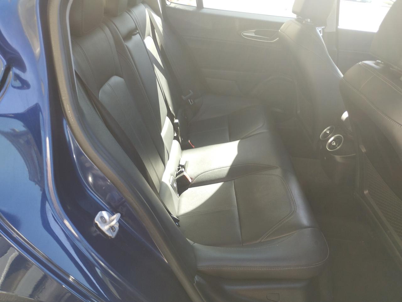 Alfa Romeo Giulia 2.2 Turbodiesel 190 CV AT8 Super