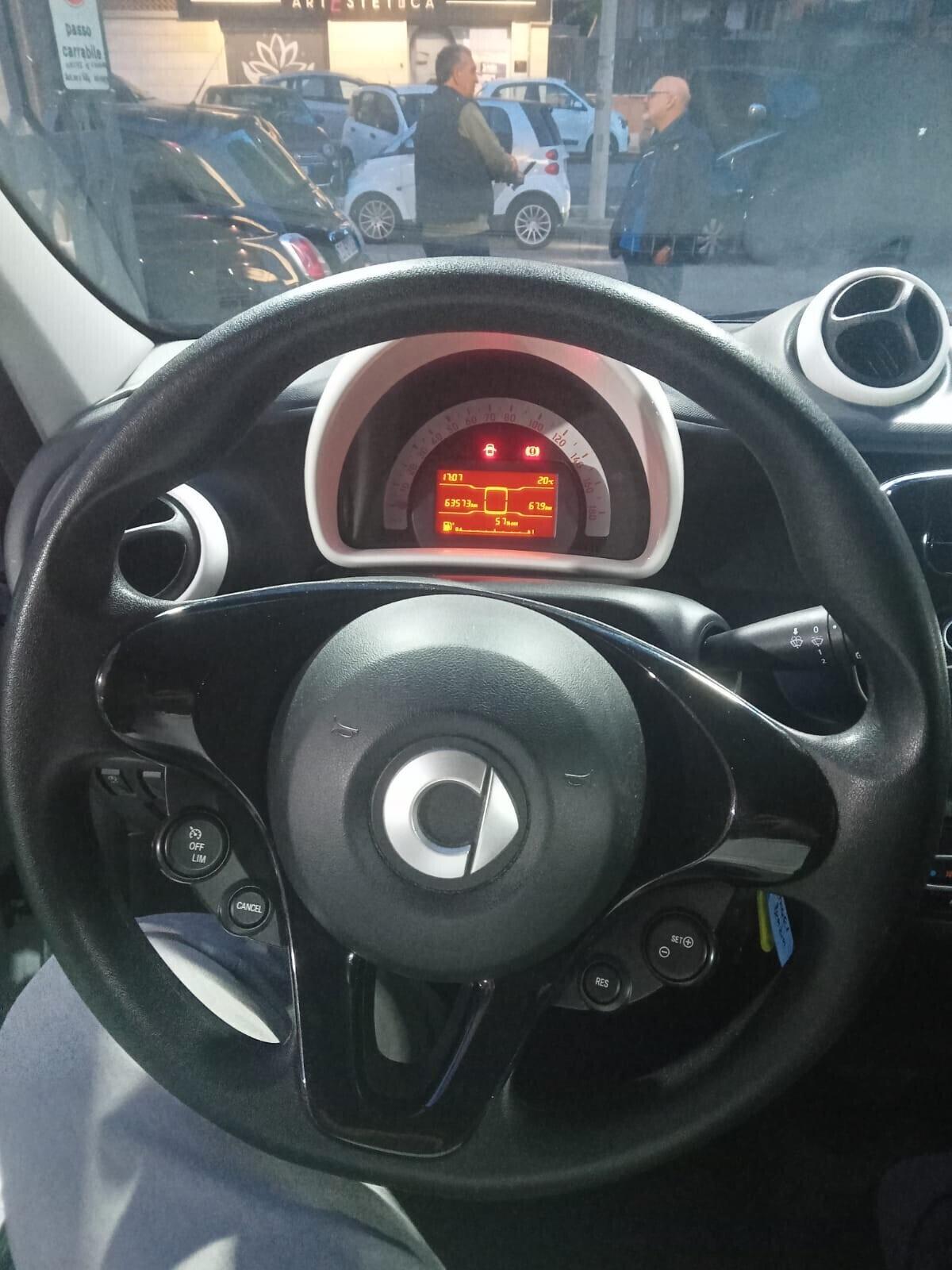 Smart ForFour 70 1.0 Passion BENZINA