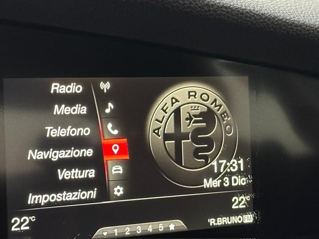 Alfa Romeo Giulia 2.2 Turbodiesel 210 CV AT8 AWD Q4 Veloce